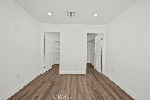 Detail Gallery Image 16 of 18 For 10558 Laurel Canyon Blvd, Pacoima,  CA 91331 - 5 Beds | 3 Baths