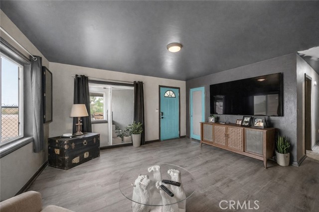 Detail Gallery Image 9 of 67 For 57661 Aberdeen, Yucca Valley,  CA 92284 - – Beds | – Baths