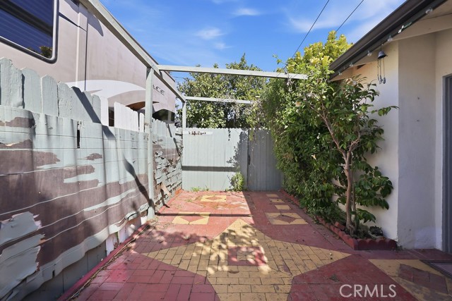 Detail Gallery Image 21 of 41 For 726 Weelo Dr, Costa Mesa,  CA 92627 - 4 Beds | 2 Baths