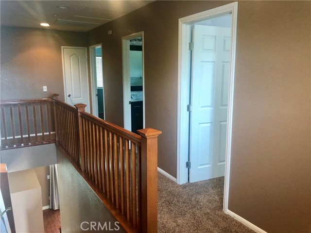 16748 Broadmoor Way, Fontana CA: https://media.crmls.org/medias/9032af93-8c2e-47ba-b442-e2ceeb7dfadc.jpg