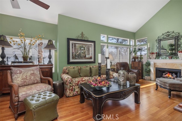 Detail Gallery Image 6 of 36 For 27908 Freeport #213,  Mission Viejo,  CA 92692 - 3 Beds | 3 Baths