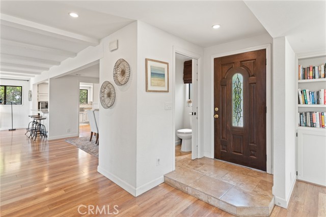 Detail Gallery Image 10 of 56 For 30276 via Val Verde, Temecula,  CA 92591 - 4 Beds | 2 Baths