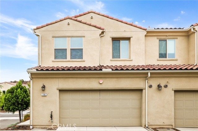 2523 Verna Drive, Corona CA: https://media.crmls.org/medias/903434b8-81be-4c33-8387-20660da017cd.jpg