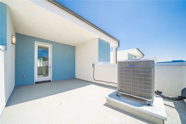 Detail Gallery Image 37 of 48 For 1816 E 1st St, Santa Ana,  CA 92705 - 3 Beds | 2/1 Baths