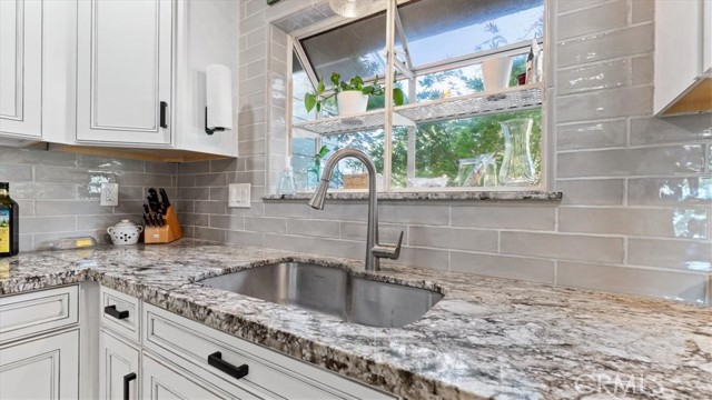 Detail Gallery Image 12 of 42 For 21 Sunflower Ln, Oroville,  CA 95966 - 3 Beds | 2 Baths