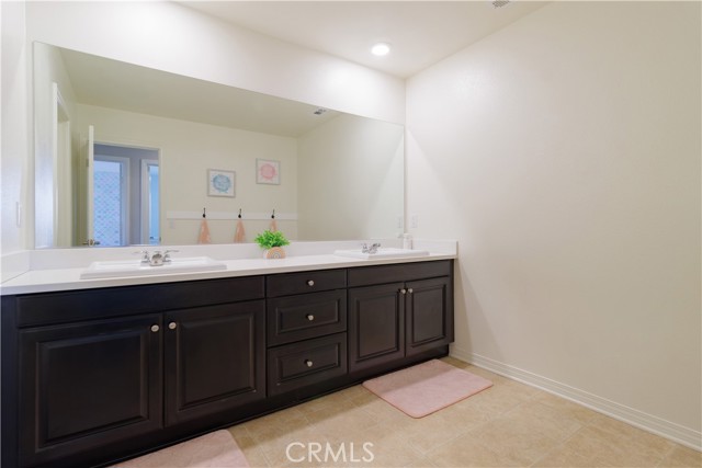 Detail Gallery Image 42 of 47 For 16034 Ulysses Ln, Fontana,  CA 92336 - 6 Beds | 4/1 Baths