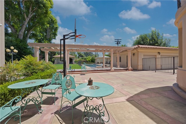 Detail Gallery Image 54 of 69 For 2280 S Oak Knoll Ave, San Marino,  CA 91108 - 5 Beds | 7 Baths