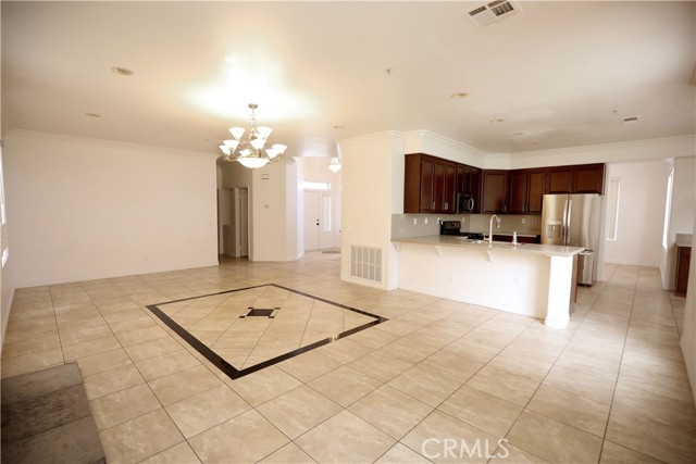 3447 Alexandra Avenue, Spring Valley CA: https://media.crmls.org/medias/9035da2f-f334-473c-be7a-32c6dcdd21d8.jpg