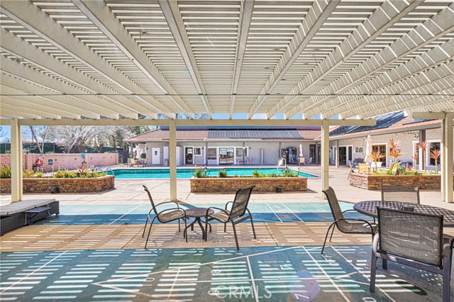 13393 Mariposa Road, Victorville CA: https://media.crmls.org/medias/9035e5c3-9356-4e83-af61-1e3c82219a96.jpg