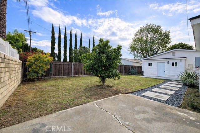 Detail Gallery Image 2 of 13 For 17034 Stagg St, Van Nuys,  CA 91406 - 0 Beds | 1 Baths