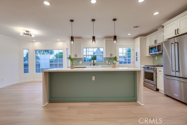 Detail Gallery Image 15 of 75 For 3403 Falcon Ave, Long Beach,  CA 90807 - – Beds | – Baths