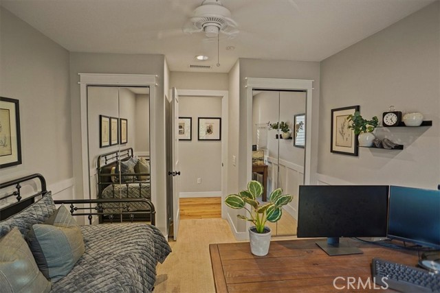 Detail Gallery Image 21 of 43 For 28211 Lorita Ln, Saugus,  CA 91350 - 5 Beds | 2/1 Baths