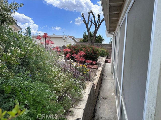Detail Gallery Image 7 of 35 For 41023 Cedar Ridge Ln, Cherry Valley,  CA 92223 - 3 Beds | 2 Baths