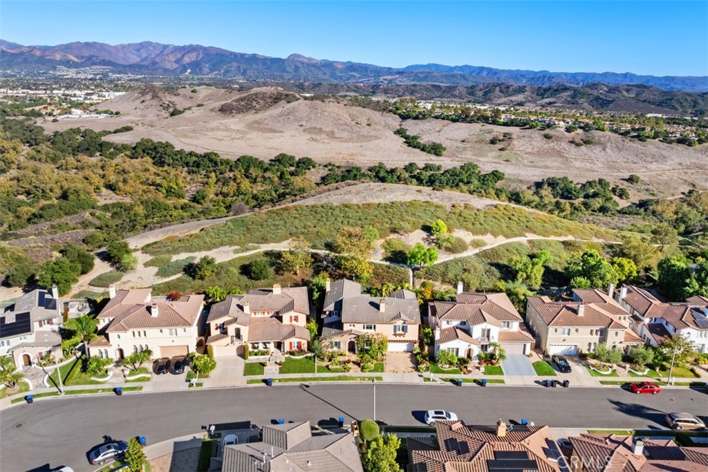 MLS #OC25239566 image #57