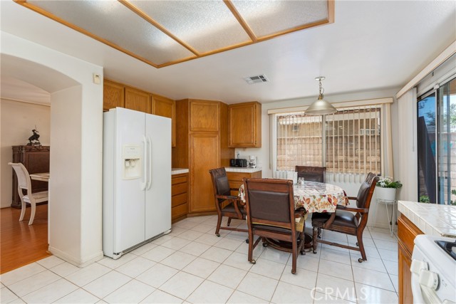 1227 Esteban Torres Drive, South El Monte CA: https://media.crmls.org/medias/9038157b-4d48-47fd-b6d5-da637bf1f400.jpg