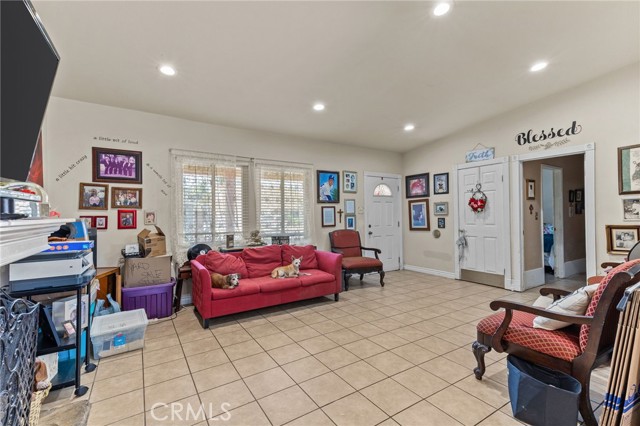 19121 Galatina Street, Rowland Heights CA: https://media.crmls.org/medias/90387156-ab07-4a01-a75e-56823d365fdd.jpg