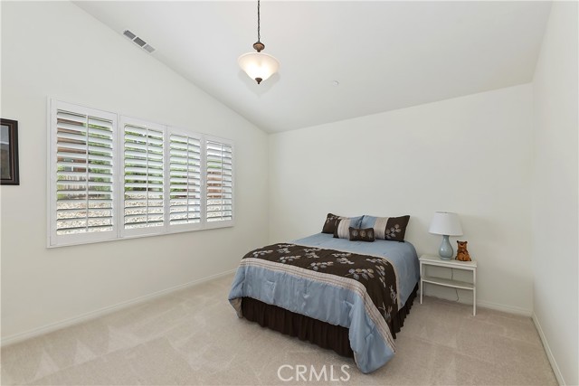 218 Crimson Circle, Big Bear City CA: https://media.crmls.org/medias/90399363-1d90-4c3b-b007-42579831a0c1.jpg