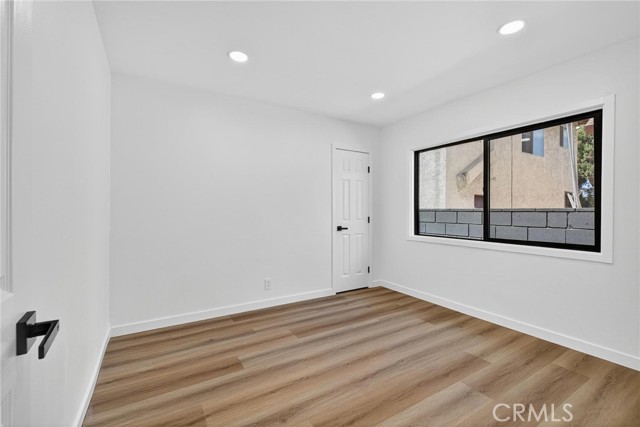 Detail Gallery Image 14 of 25 For 3834 W 116th St, Hawthorne,  CA 90250 - 4 Beds | 2 Baths
