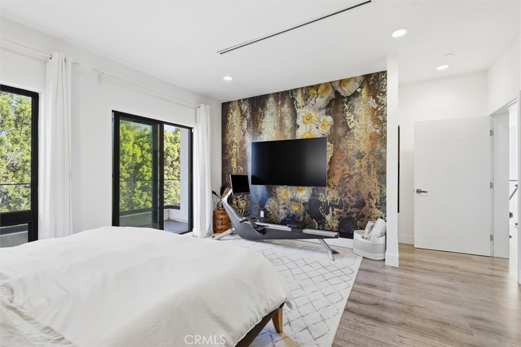 MLS #SB25275108 image #23