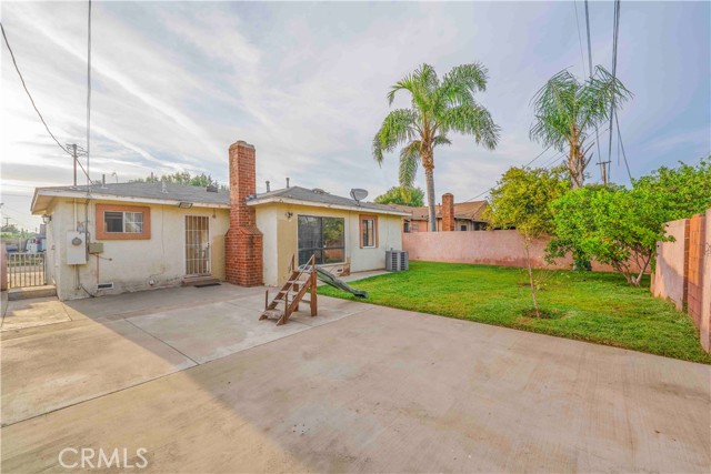 Detail Gallery Image 23 of 39 For 15534 Carfax, Bellflower,  CA 90706 - 3 Beds | 2 Baths