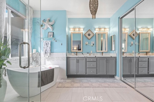 Detail Gallery Image 14 of 26 For 14767 Tennessee Ct, Fontana,  CA 92336 - 4 Beds | 2/1 Baths