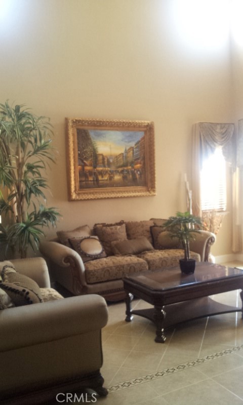 Detail Gallery Image 17 of 47 For 1500 Rio Verde Cir, Bay Point,  CA 94565 - 5 Beds | 4/1 Baths