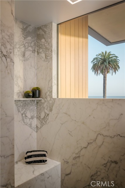 Image 22 of 53 For 2516 Ocean Boulevard