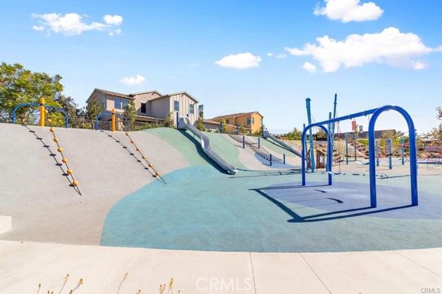 24 Granja Court, Rancho Mission Viejo CA: https://media.crmls.org/medias/903d2940-8d37-4d56-b907-414410e4aec0.jpg