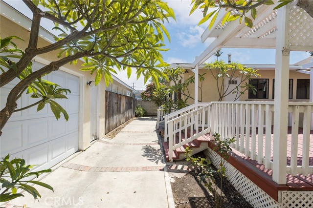 Detail Gallery Image 33 of 40 For 1205 Central Ave, Fullerton,  CA 92831 - 3 Beds | 2 Baths