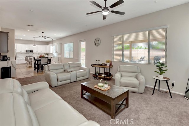 Detail Gallery Image 7 of 32 For 2977 Wickham Ct, Riverside,  CA 92503 - 5 Beds | 3 Baths