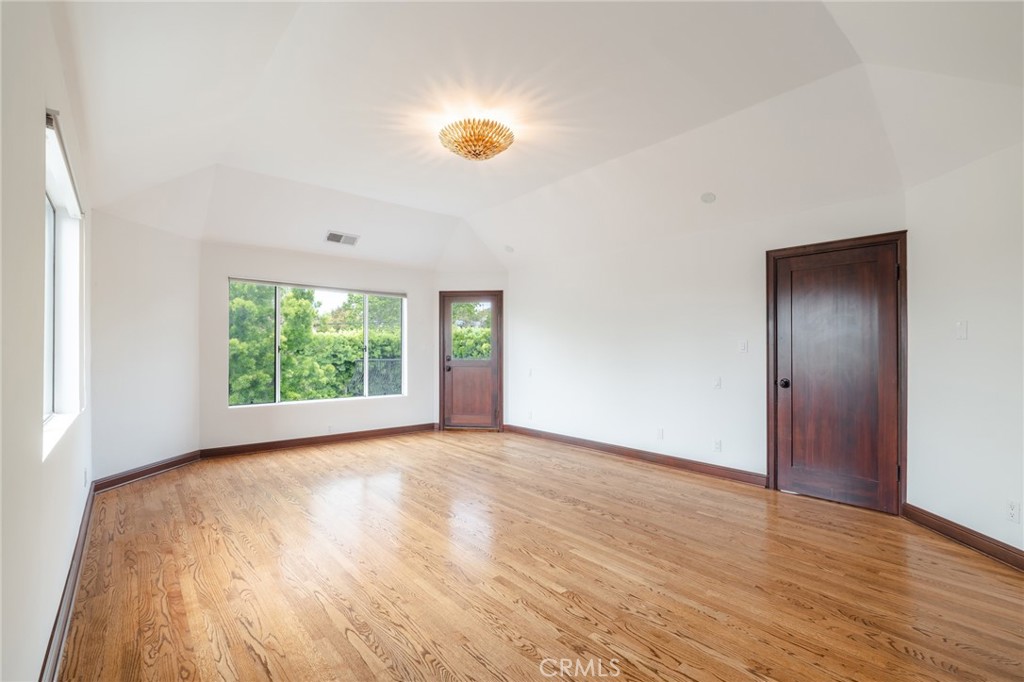 MLS #DW25262400 image #23