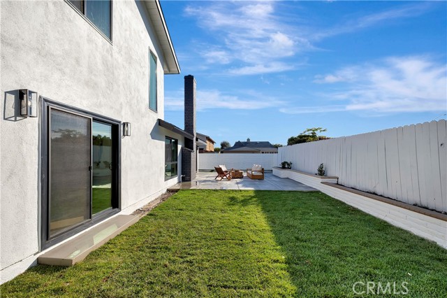 Detail Gallery Image 43 of 49 For 21211 Binghampton Cir, Huntington Beach,  CA 92646 - 4 Beds | 3 Baths