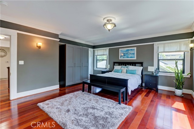 223 N St Andrews Place, Los Angeles CA: https://media.crmls.org/medias/903e3df8-401d-4596-8c6b-ed4c234b0a3b.jpg