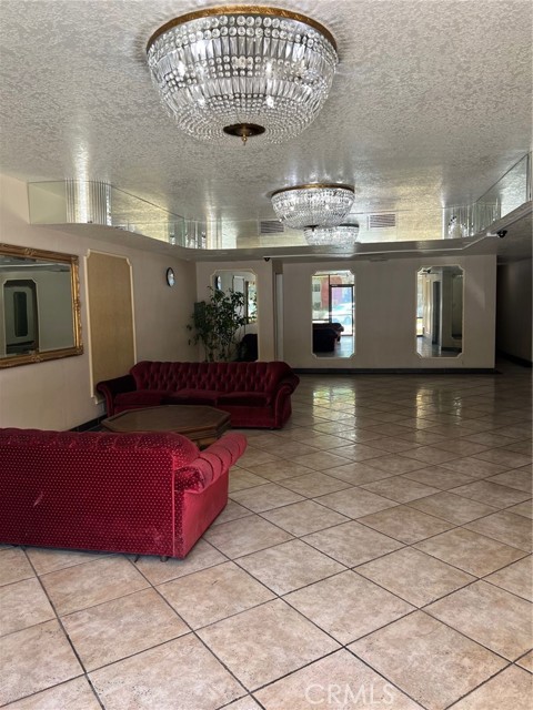 435 S La Fayette Park Place # 119, Los Angeles, California 90057, 2 Bedrooms Bedrooms, ,2 BathroomsBathrooms,Residential Lease,For Rent,435 S La Fayette Park Place # 119,CRWS23036914