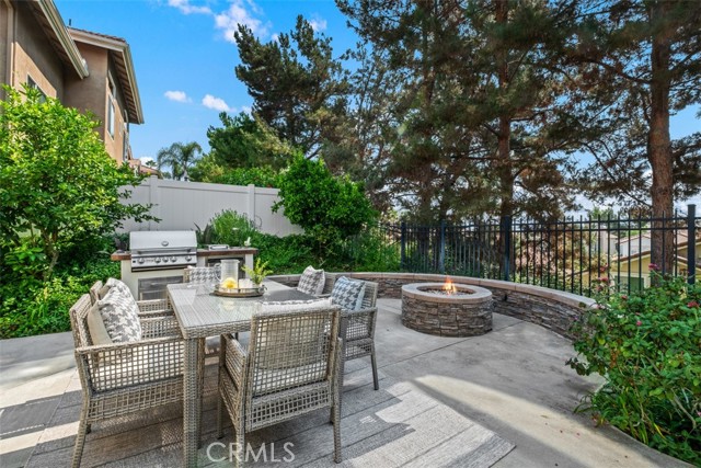 26112 Calle Cresta, Mission Viejo CA: https://media.crmls.org/medias/903eee90-f98c-43a9-bea4-08dac8cc91a7.jpg
