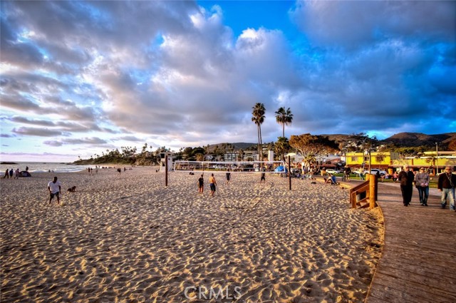 Detail Gallery Image 35 of 41 For 174 Cliff Dr #F,  Laguna Beach,  CA 92651 - 2 Beds | 2 Baths