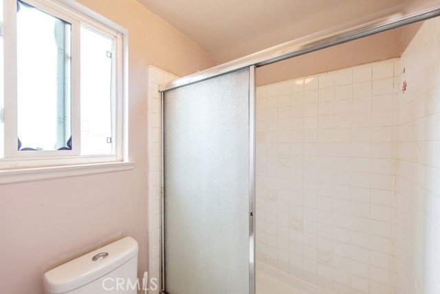 Detail Gallery Image 20 of 37 For 15523 Lancelot Ave, Norwalk,  CA 90650 - 6 Beds | 4 Baths