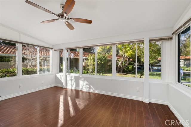 Detail Gallery Image 3 of 27 For 842 Ronda Sevilla #B,  Laguna Woods,  CA 92637 - 2 Beds | 2 Baths