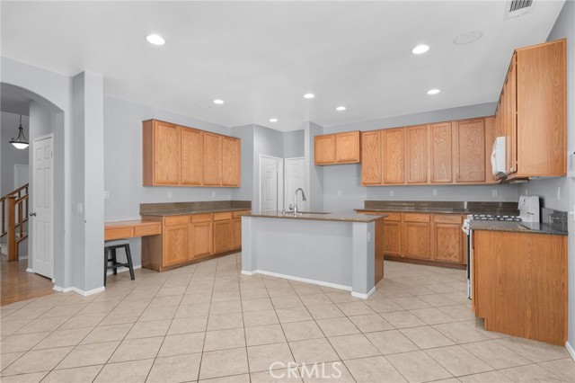 12566 Lasselle Street, Moreno Valley CA: https://media.crmls.org/medias/9042ab72-8090-4cb6-8e8e-5c8ac5188339.jpg