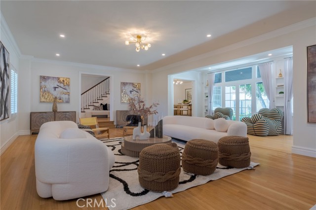 2245 E California Boulevard, San Marino CA: https://media.crmls.org/medias/90430670-51d2-4879-ba7f-c42e0b44ba59.jpg