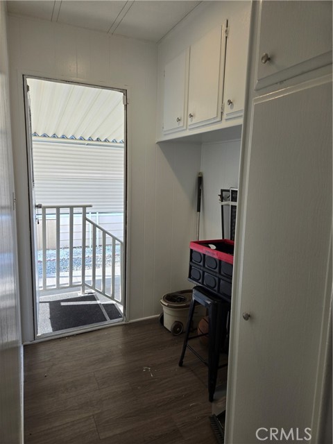 4400 Philadelphia Street, Chino CA: https://media.crmls.org/medias/9044143f-4b43-44bd-b054-f31c3be07630.jpg