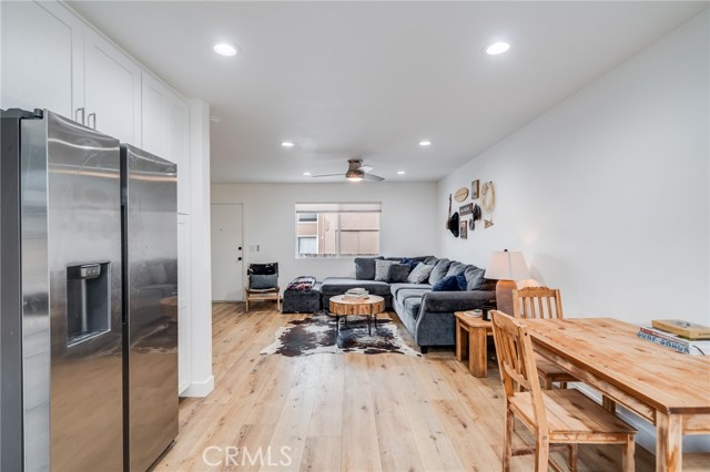 129 Avenida Rosa, San Clemente CA: https://media.crmls.org/medias/90458075-35b7-469a-9ffd-f08b4bfc3246.jpg