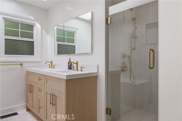 Detail Gallery Image 26 of 49 For 4805 Alta Canyada, La Canada Flintridge,  CA 91011 - 3 Beds | 3 Baths