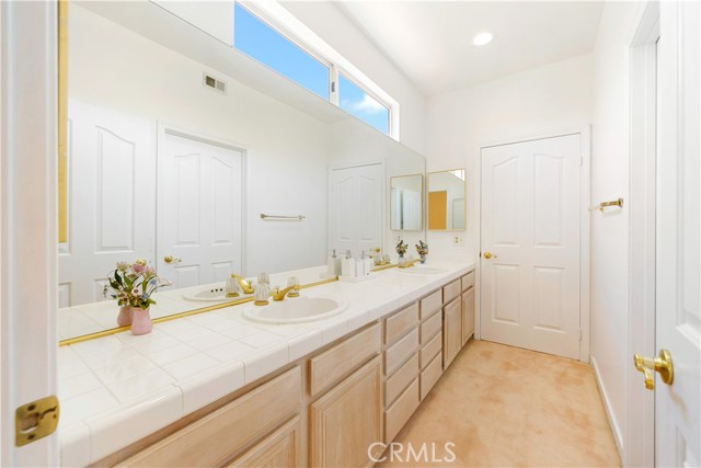 7636 Atherton Lane, West Hills (los Angeles), California 91304, 5 Bedrooms Bedrooms, ,5 BathroomsBathrooms,Residential,For Sale,7636 Atherton Lane,CRAR25124688