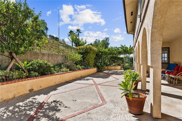 Detail Gallery Image 39 of 47 For 9658 Wheatland Ave, Sunland,  CA 91040 - 4 Beds | 4 Baths