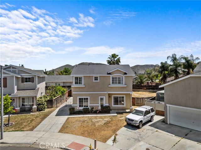 1494 Rabbit Peak Way, Hemet, CA 92545