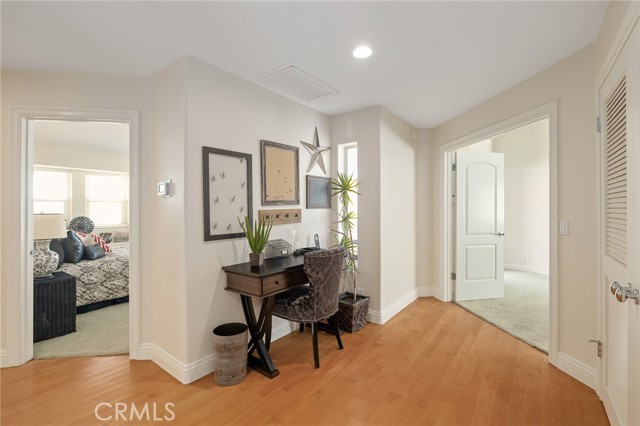 2403 Voorhees Avenue, Redondo Beach, California 90278, 4 Bedrooms Bedrooms, ,3 BathroomsBathrooms,Residential,Sold,Voorhees,SB22138890