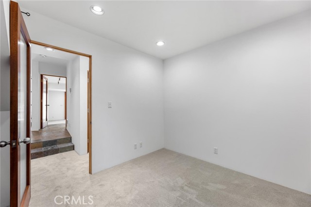 129 20th Street, Manhattan Beach CA: https://media.crmls.org/medias/9048a401-2e2b-4426-9142-40447d2df0fb.jpg