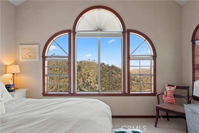 Detail Gallery Image 34 of 58 For 1230 Brentwood Dr, Lake Arrowhead,  CA 92352 - 3 Beds | 2/1 Baths