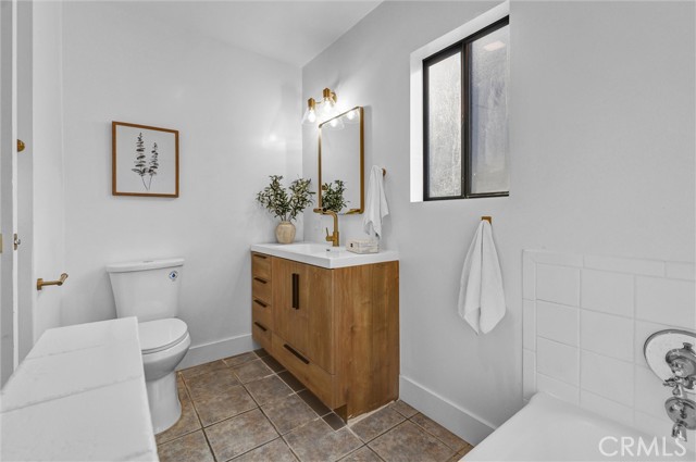 Detail Gallery Image 18 of 51 For 5349 Allan, Los Angeles,  CA 90032 - 5 Beds | 4 Baths